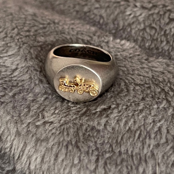 Coach Horse And Carriage Signet Ring - Picture 7 of 7